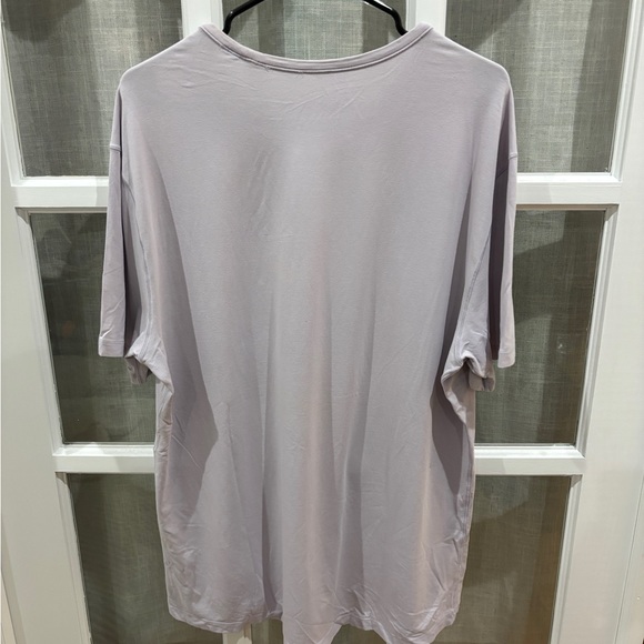 lululemon athletica Light Pink Short Sleeve Tee - Picture 2 of 2